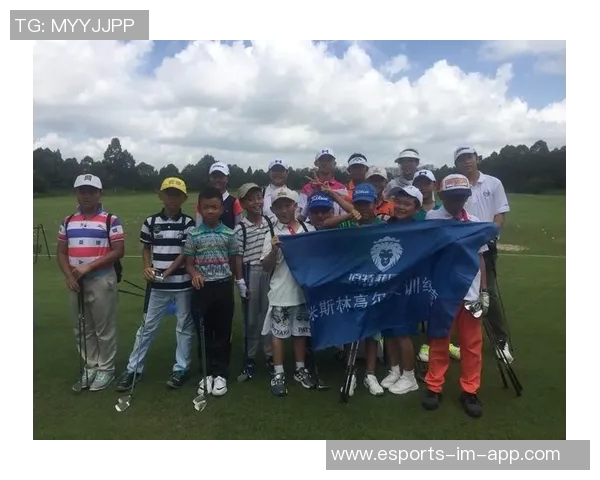 足球巨星激情演讲：为梦想而战，突破自我超越极限