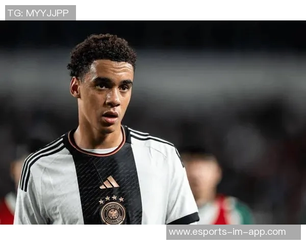 四月四号出生的足球天才们：从球场传奇到新星崛起的故事